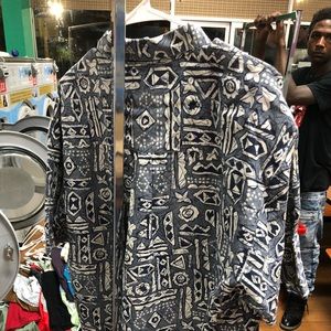 Men’s Bugle Boy Company Dress Shirt Size XL